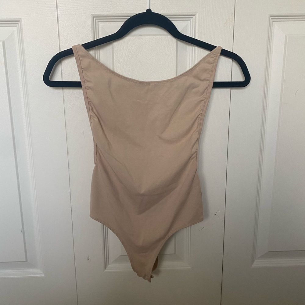 Nude backless bodysuit
